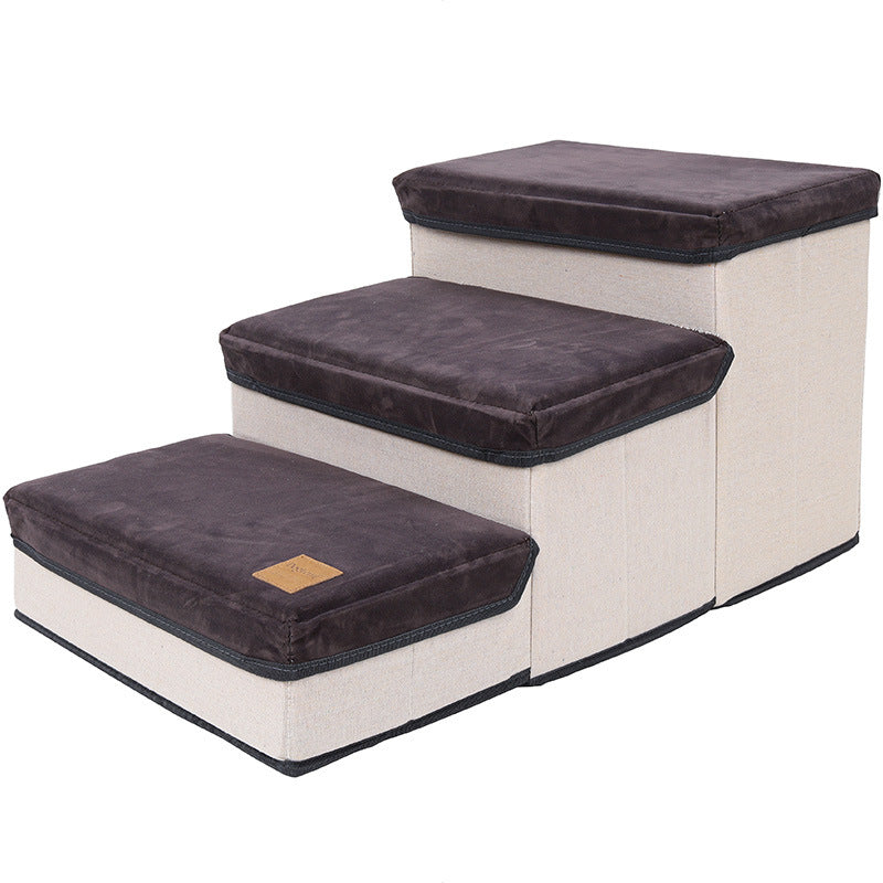 Gigli Pet foldable dog stairs with built-in storage, helping small dogs reach high surfaces easily and conveniently.